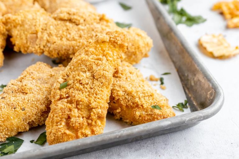 Crispy Crunchy Keto Chicken Tenders G Carb Ketofocus