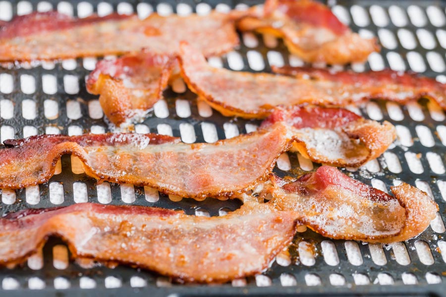 Air fryer bacon - Cook perfect bacon in the air fryer!- Ketofocus