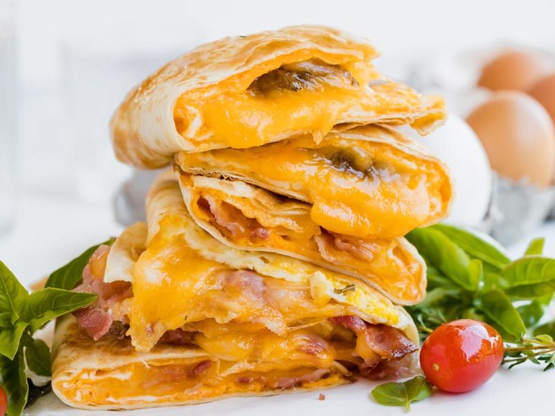 https://www.ketofocus.com/wp-content/uploads/breakfast-quesadillas-1-800x600.jpg