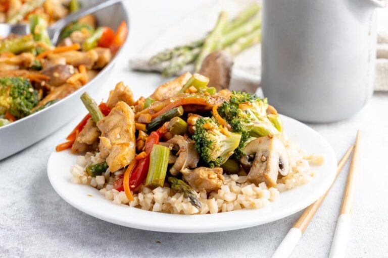 Easy Chicken Stir Fry (I could eat everyday)