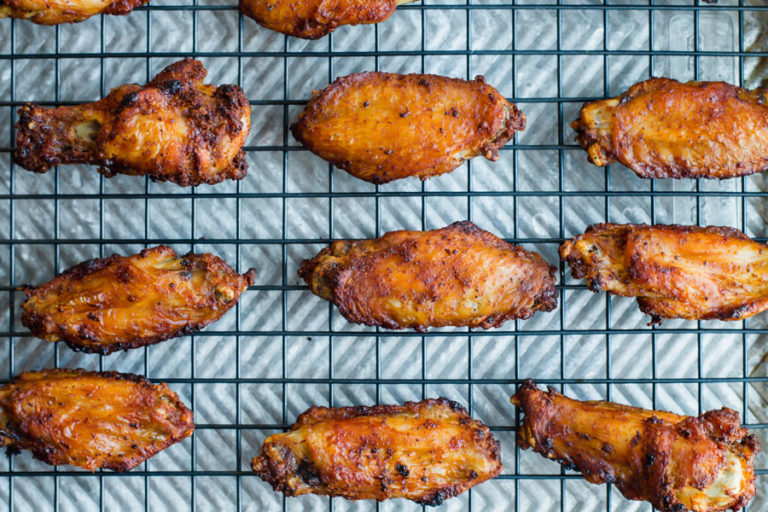 Keto Air Fryer Chicken Wings Recipe (Extra Crispy!)