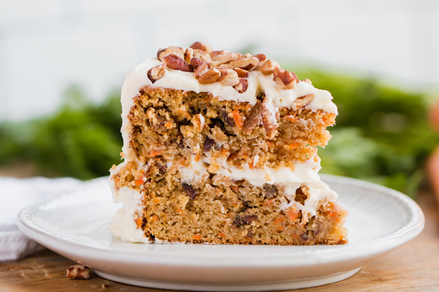 LOCABA's Low-Carb Keto Carrot Cake: light and so delicious!
