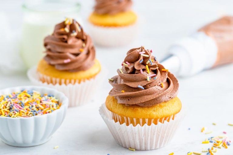 Keto Chocolate Buttercream Frosting Recipe Ketofocus