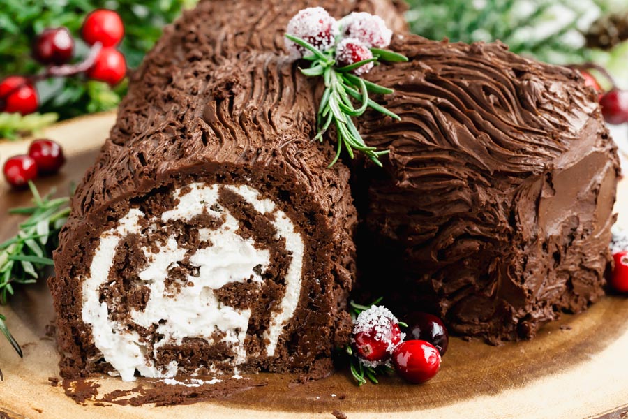 Recipe: Keto Buche de Noel - Yule Log Cake I KETO-MOJO