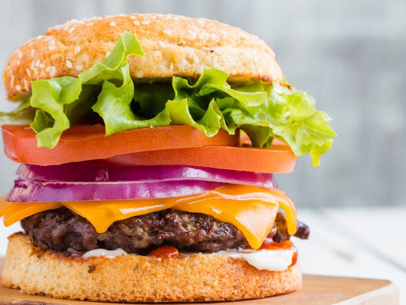 Smash Burgers With Garlic Butter Buns